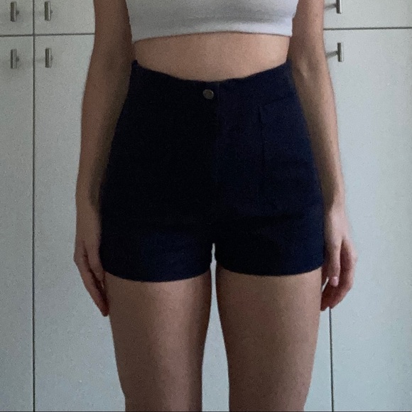 Sold - Picture 3 of 5